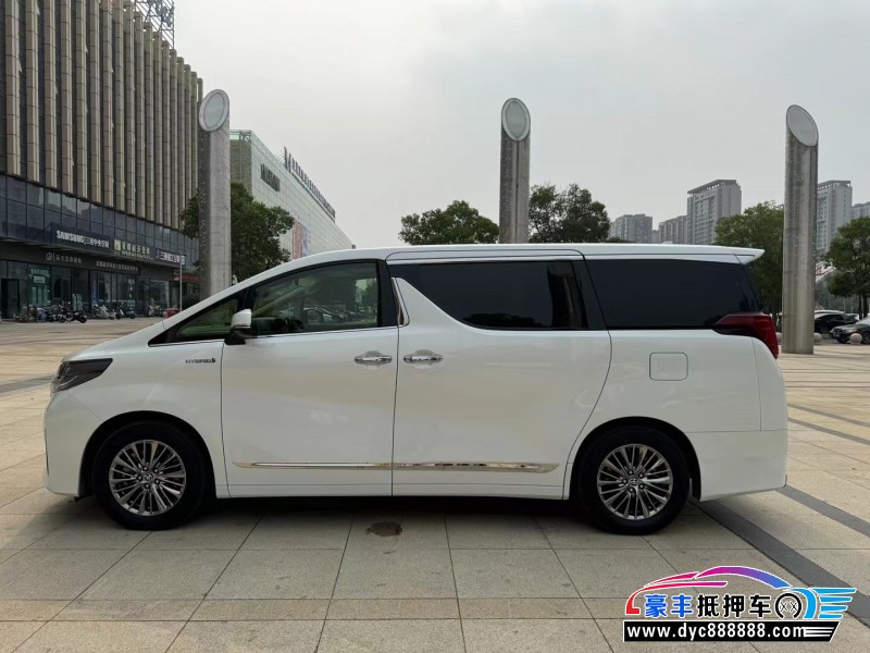 21年丰田埃尔法轿车抵押车出售