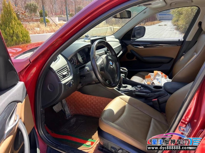 11年宝马X1轿车抵押车出售