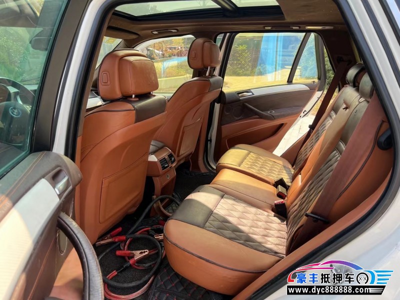 09年宝马X5轿车抵押车出售