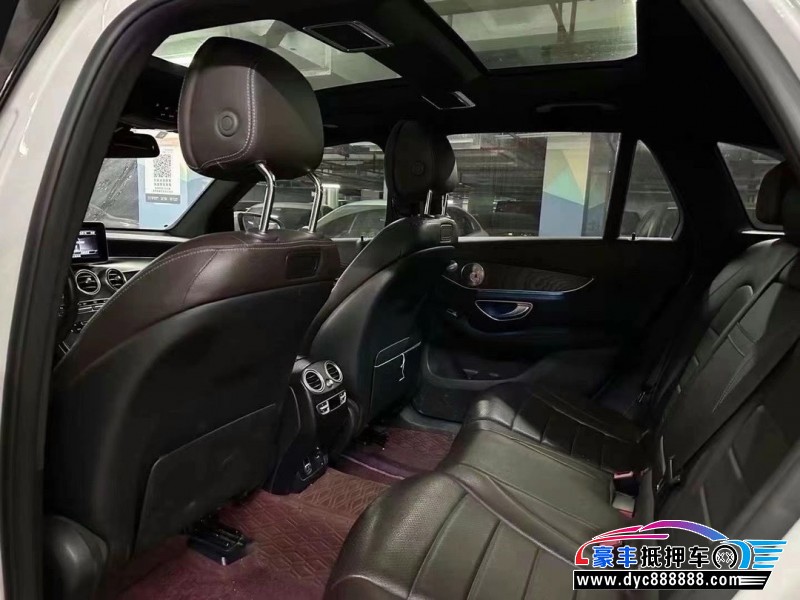 19年奔驰GLC轿车抵押车出售