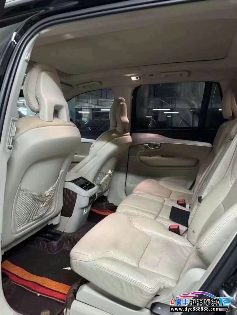 18年沃尔沃XC90轿车抵押车出售