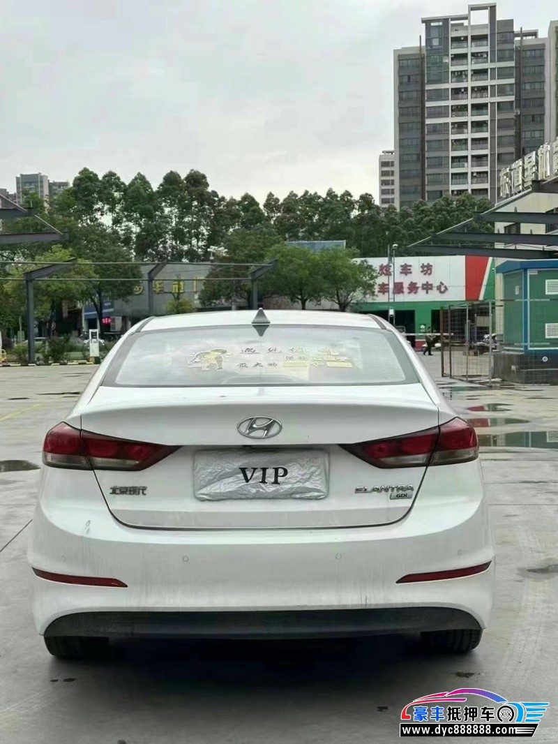 18年现代领动轿车抵押车出售