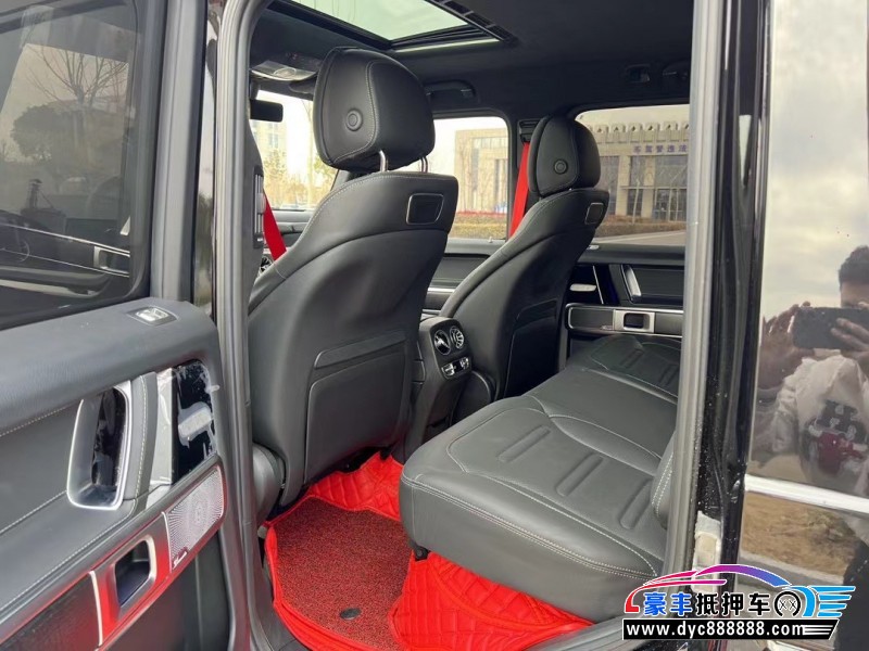 23年奔驰G轿车抵押车出售