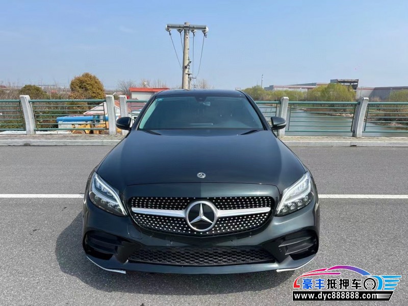 20年奔驰C轿车抵押车出售