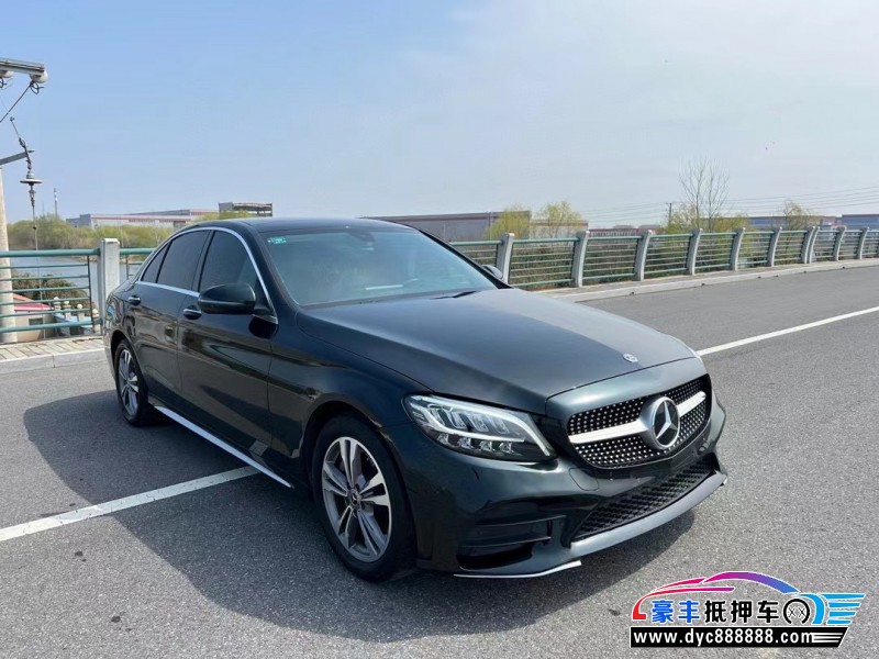 20年奔驰C轿车抵押车出售