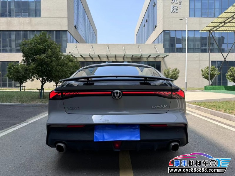 22年长安长安UNI轿车抵押车出售