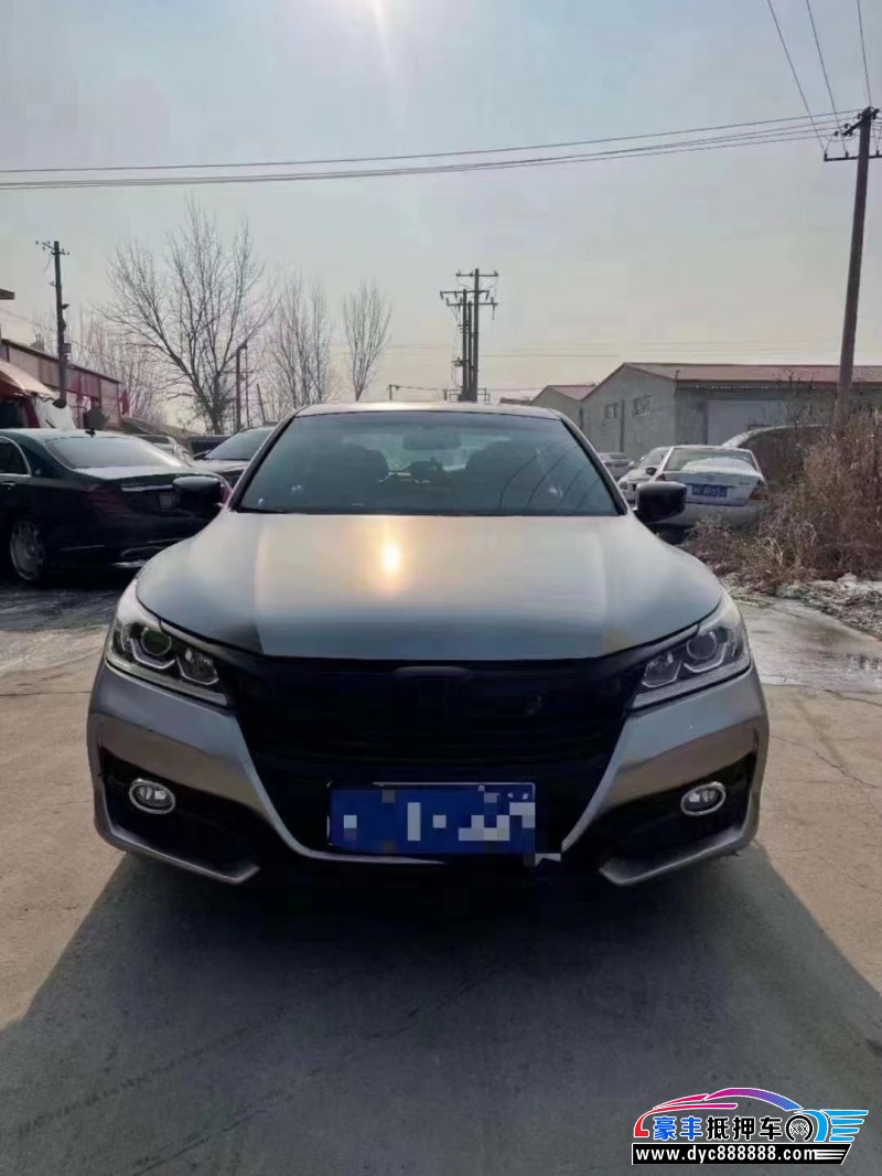 16年本田雅阁轿车抵押车出售