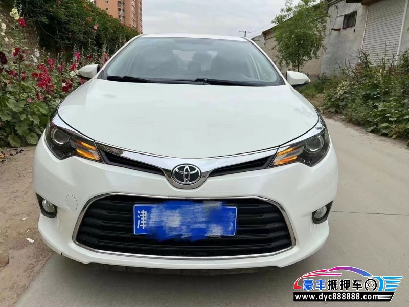 15年丰田雷凌轿车抵押车出售