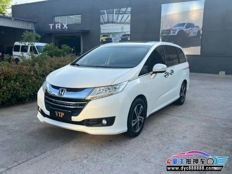 20年马自达CX-5轿车抵押车出售