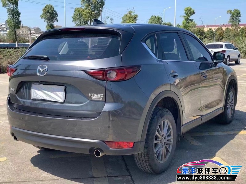 20年马自达CX-5轿车抵押车出售