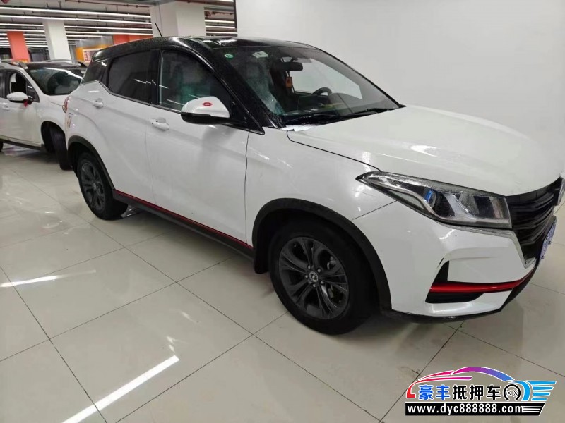 22年东风风光500轿车抵押车出售