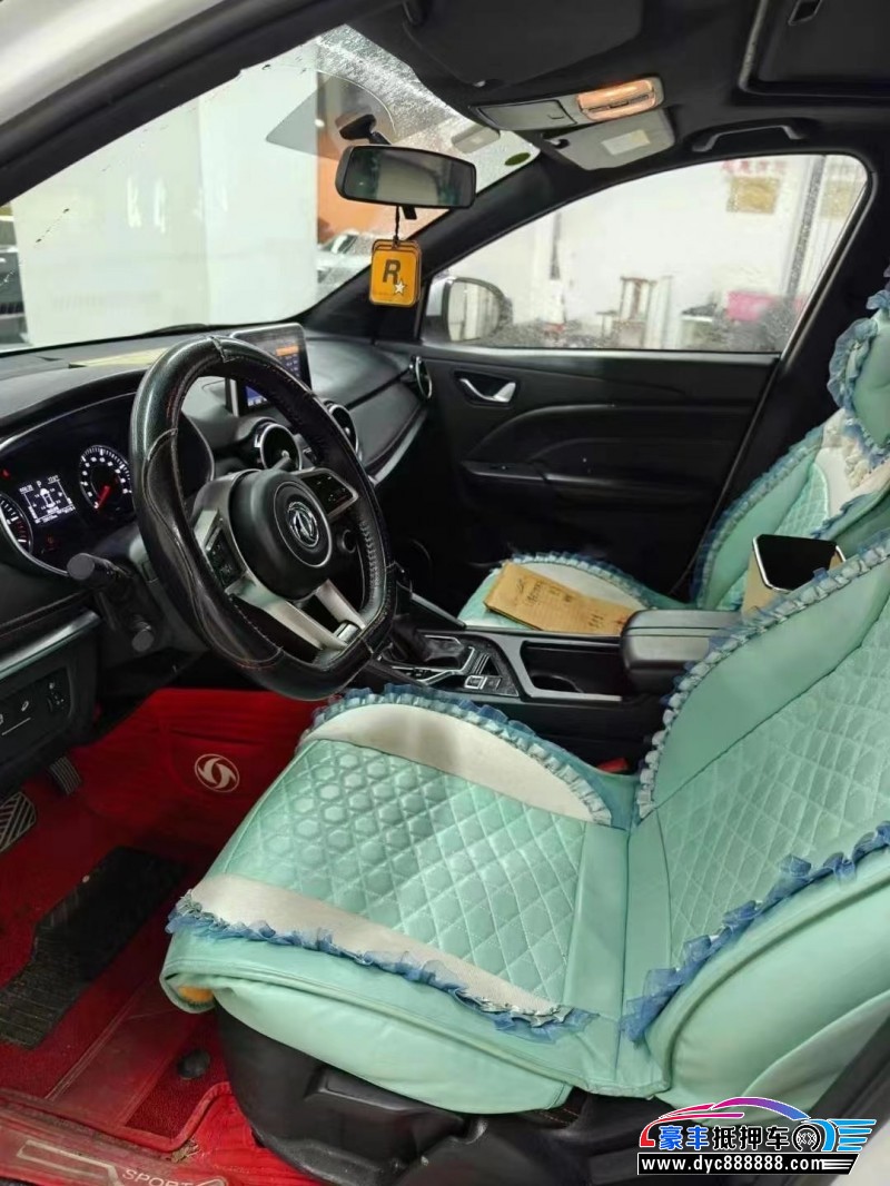 22年东风风光500轿车抵押车出售