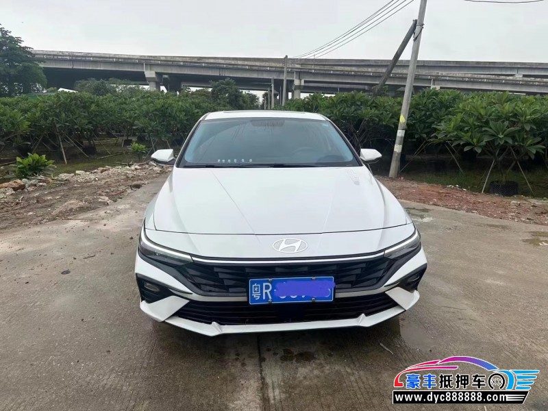 23年现代伊兰特轿车抵押车出售