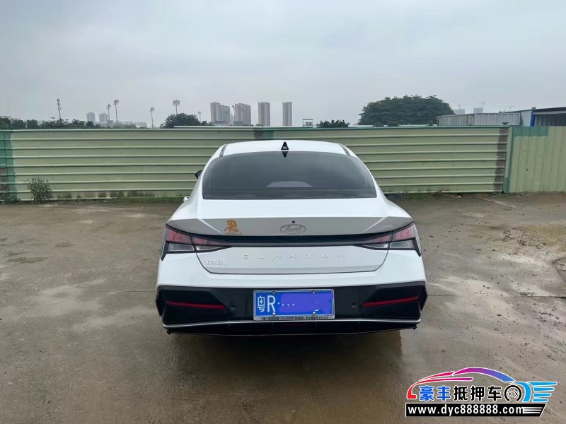 23年现代伊兰特轿车抵押车出售