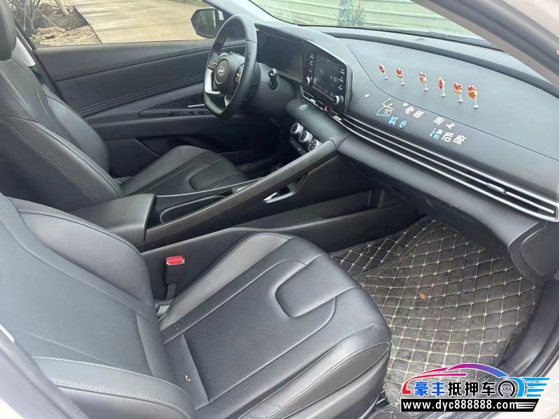 23年现代伊兰特轿车抵押车出售