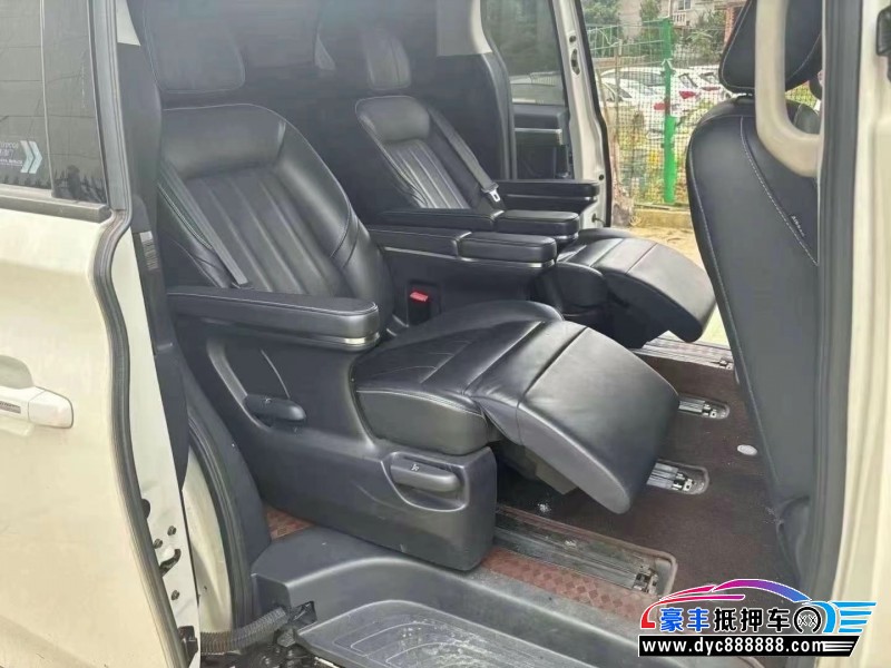 19年传祺GM8轿车抵押车出售