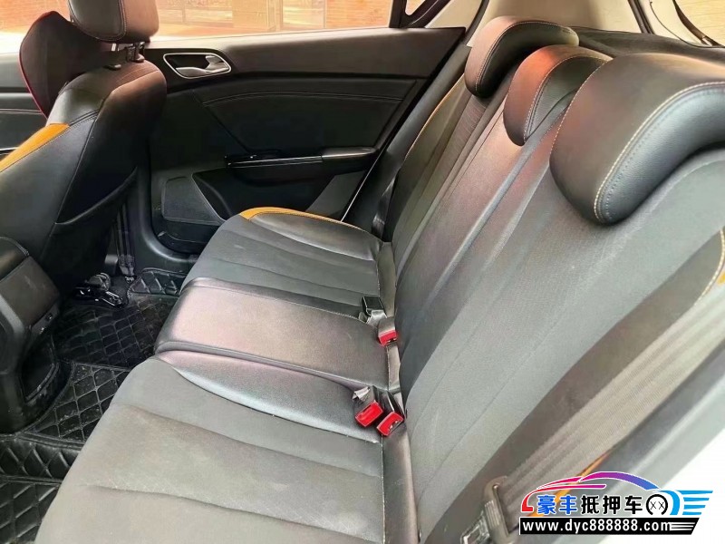 18年宝骏310轿车抵押车出售