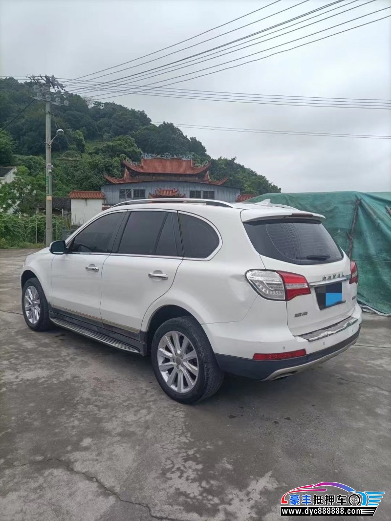 17年长城哈弗H8轿车抵押车出售