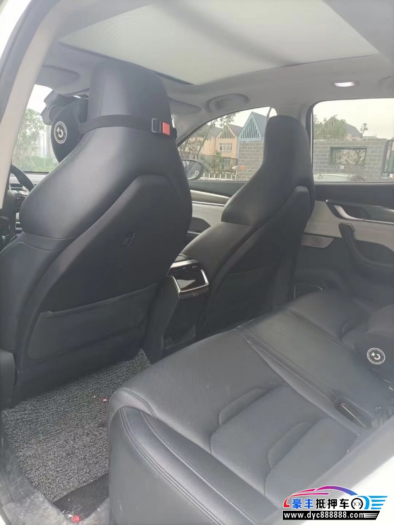 21年威马汽车ex5轿车抵押车出售