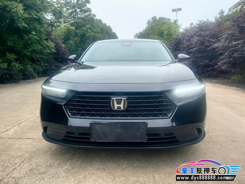 23年本田雅阁轿车抵押车出售