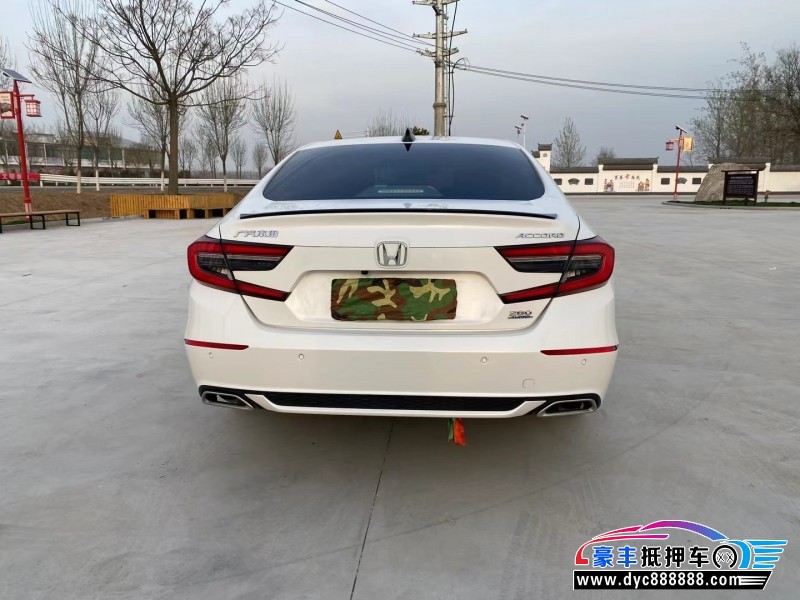 22年本田雅阁轿车抵押车出售