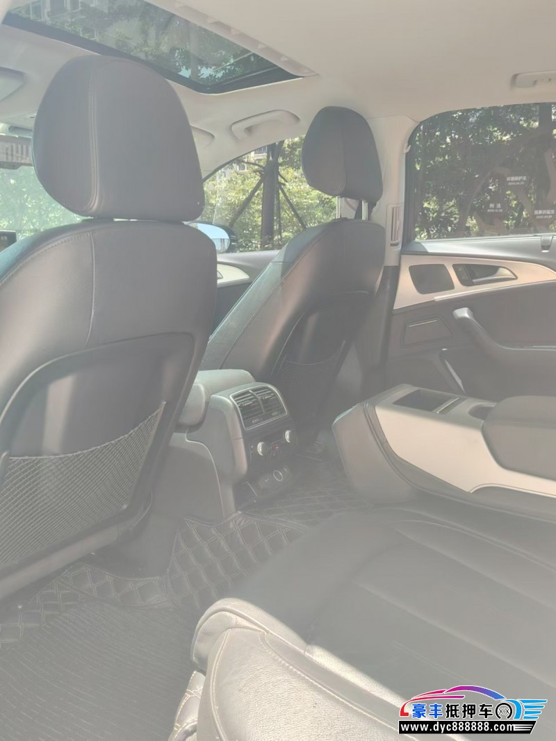 15年奥迪A6轿车抵押车出售