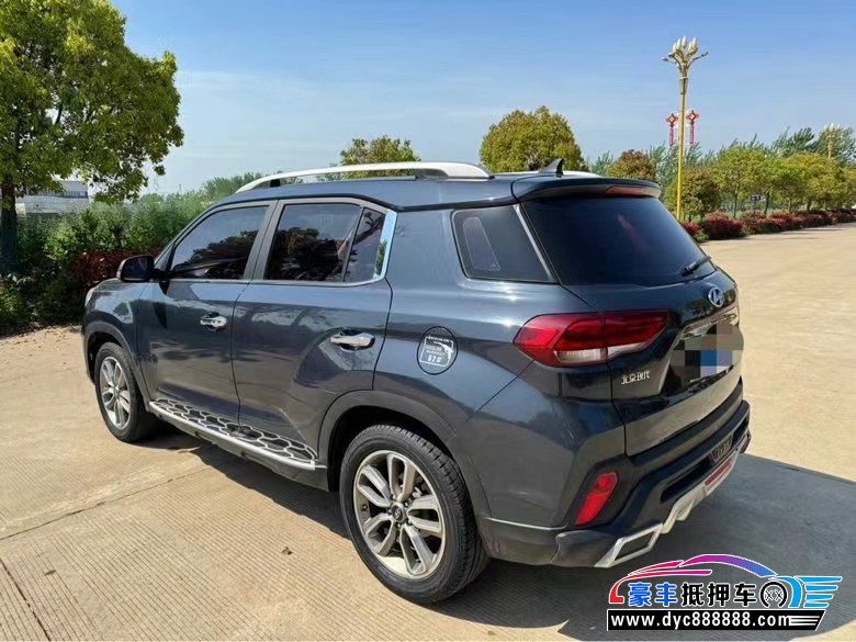 18年现代ix35轿车抵押车出售