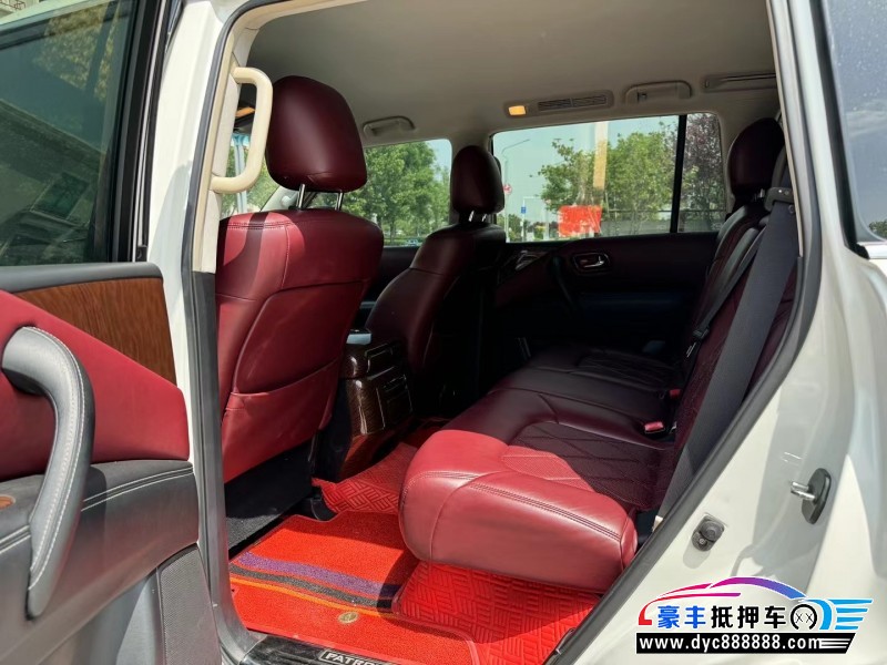 19年日产途乐轿车抵押车出售