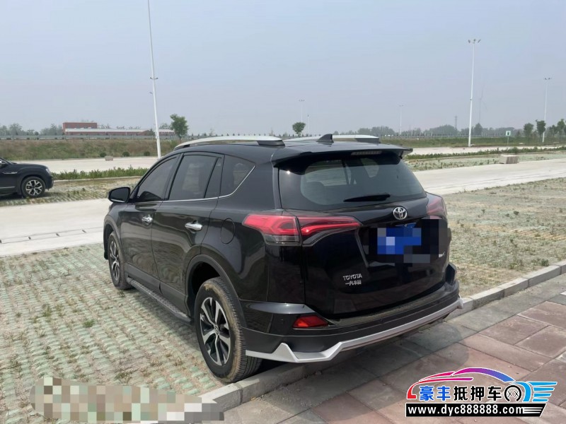 19年丰田RAV4荣放轿车抵押车出售