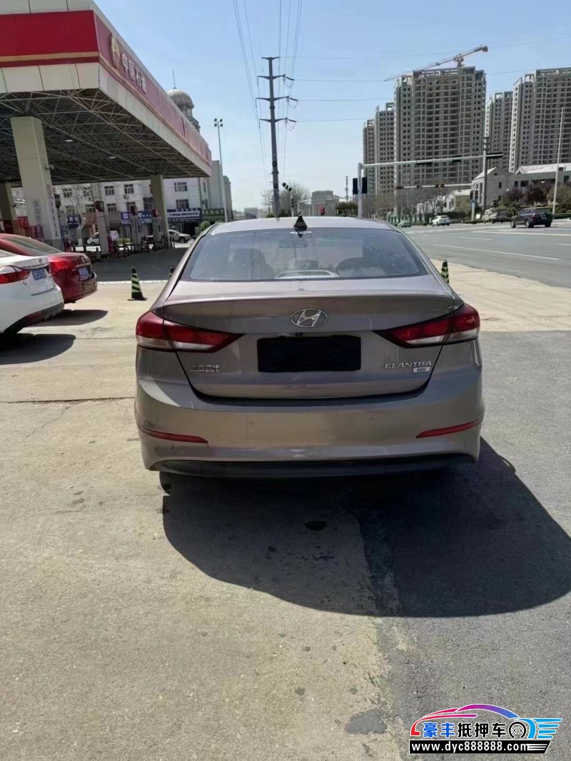 16年现代领动轿车抵押车出售