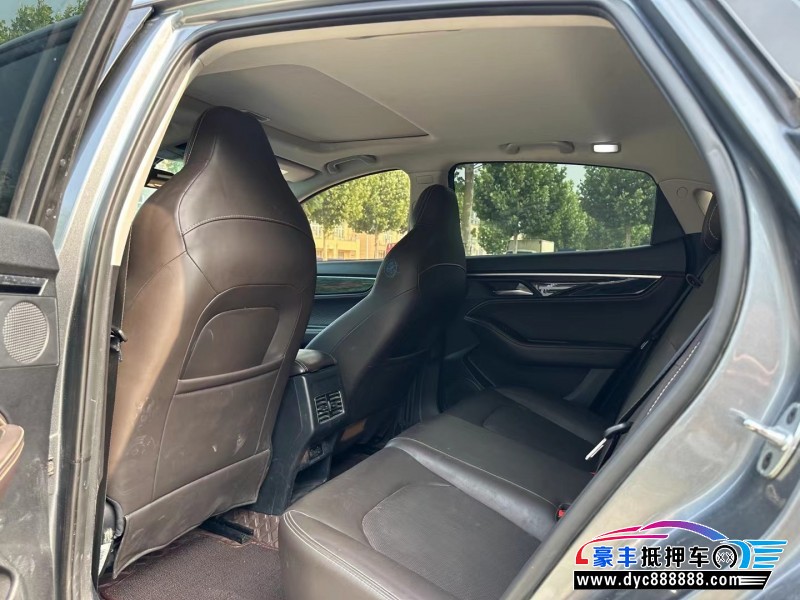 20年江淮嘉悦轿车抵押车出售