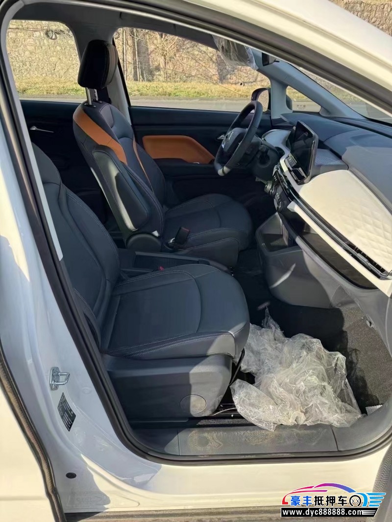 24年奔腾奔腾NAT轿车抵押车出售