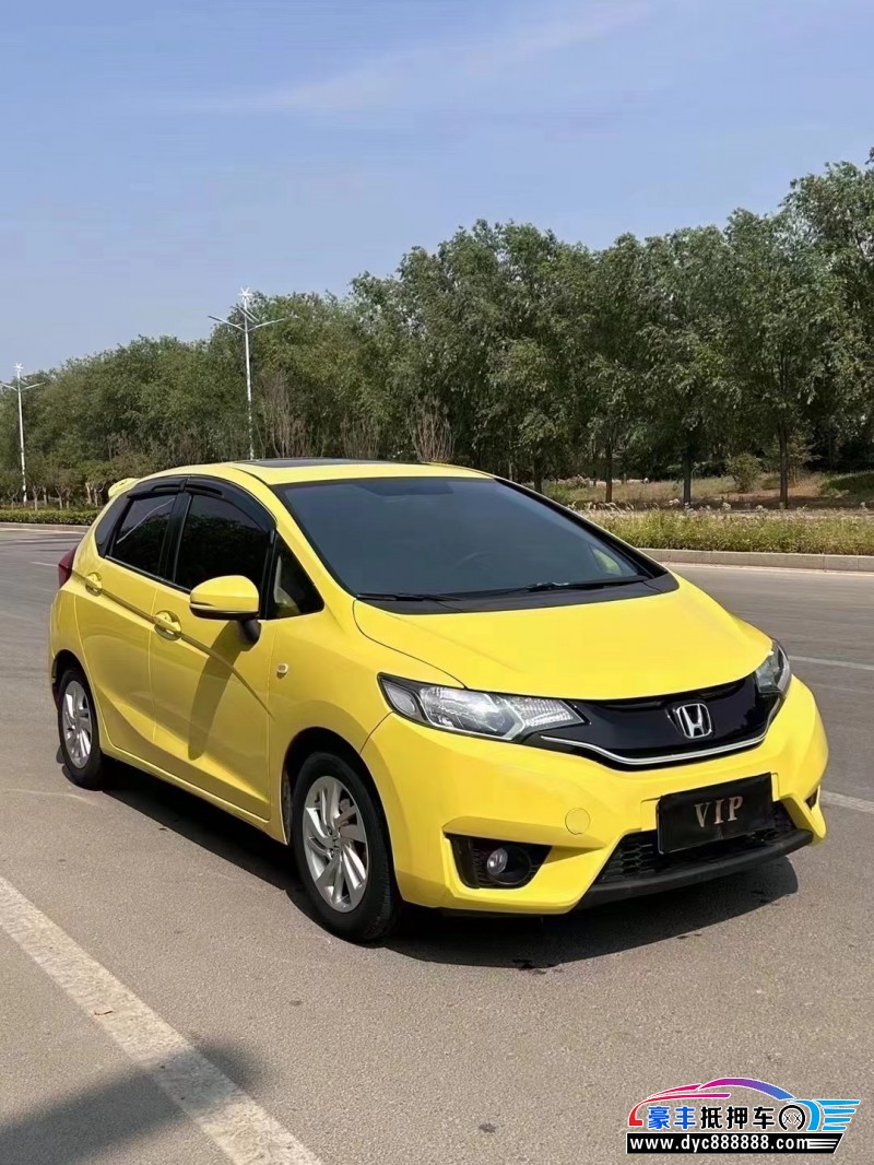 14年本田飞度轿车抵押车出售