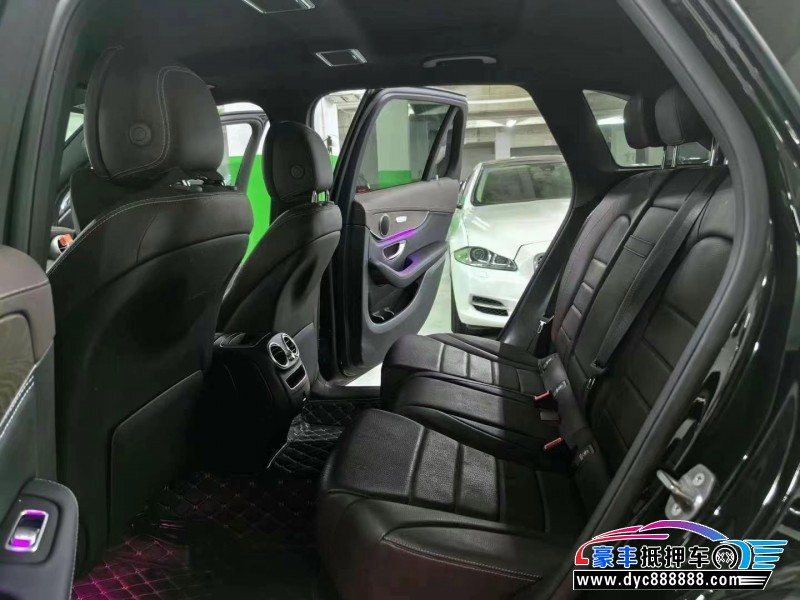 20年奔驰GLC轿车抵押车出售