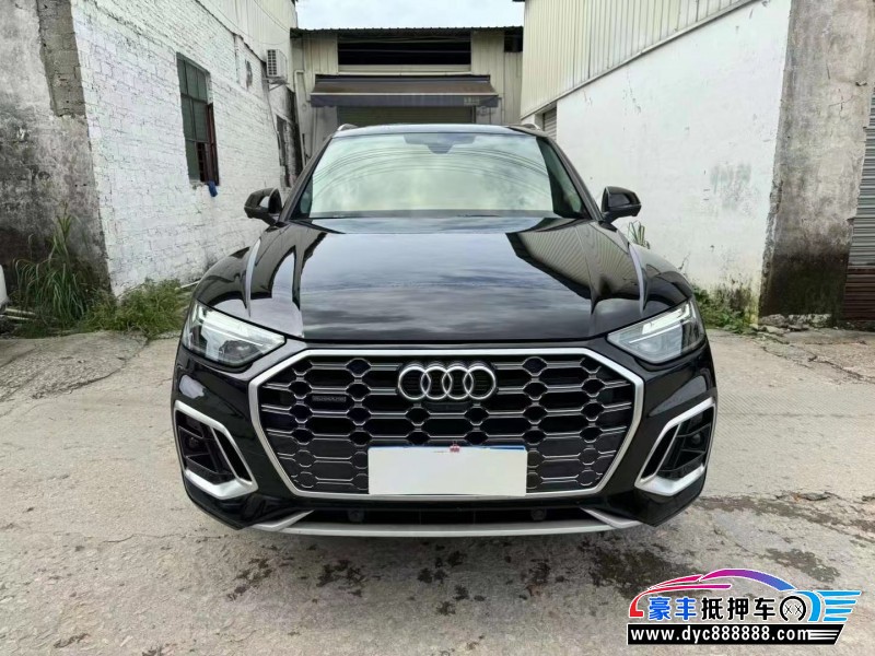 22年奥迪Q5轿车抵押车出售