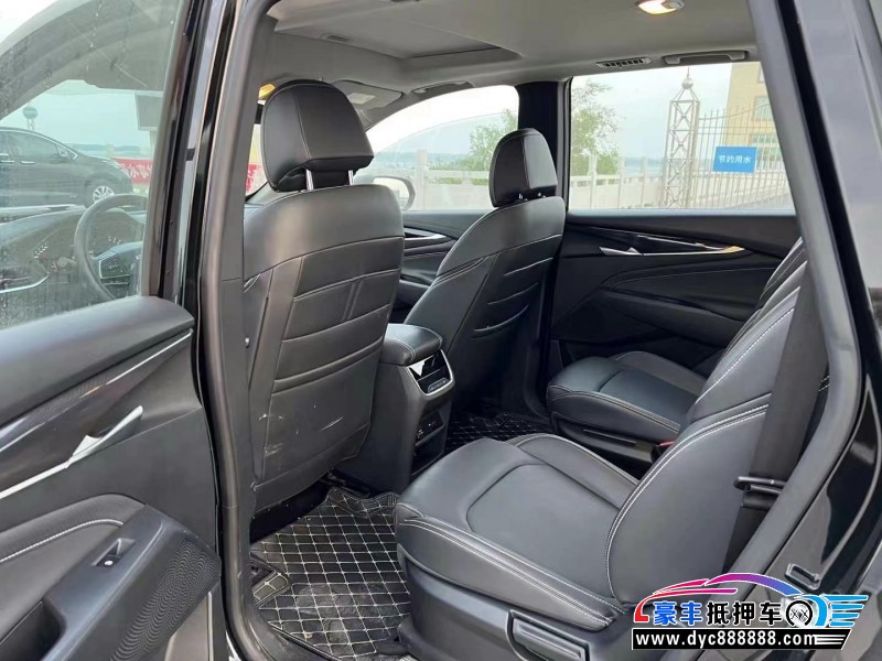 23年上汽大通G50轿车抵押车出售