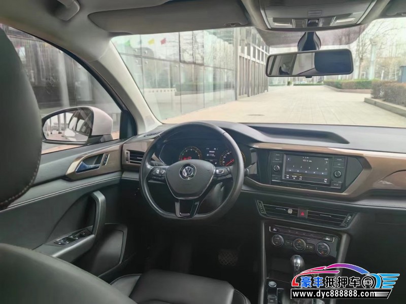 20年大众途岳轿车抵押车出售