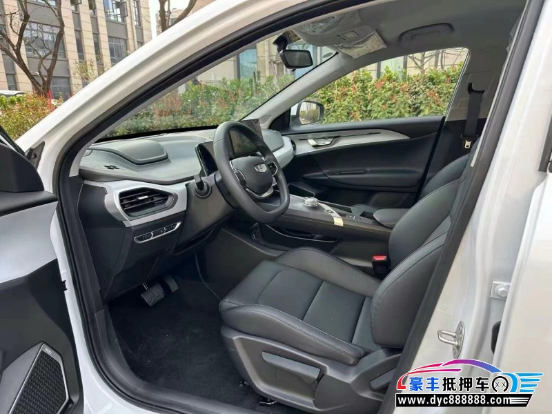 24年吉利几何轿车抵押车出售