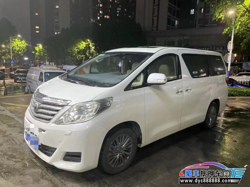 15年丰田埃尔法轿车抵押车出售