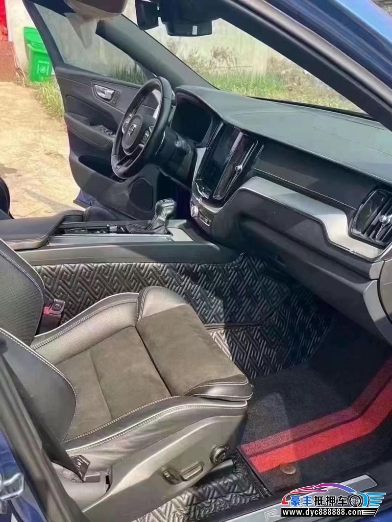19年沃尔沃XC60轿车抵押车出售