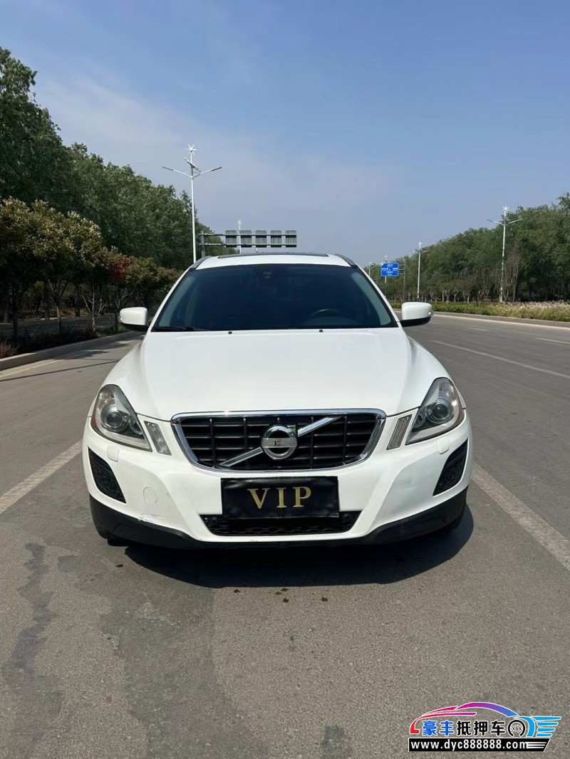 13年沃尔沃XC60轿车抵押车出售