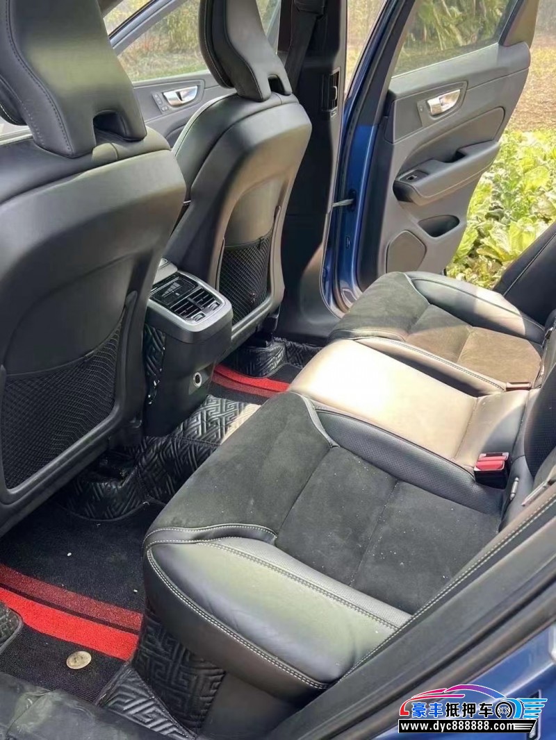 19年沃尔沃XC60轿车抵押车出售