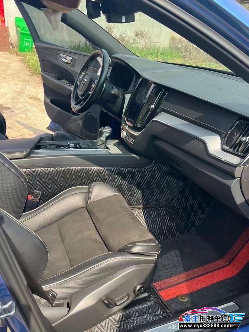 19年沃尔沃XC60轿车抵押车出售