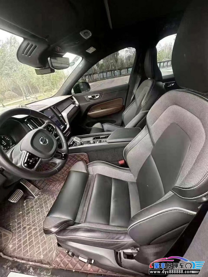20年沃尔沃XC60轿车抵押车出售