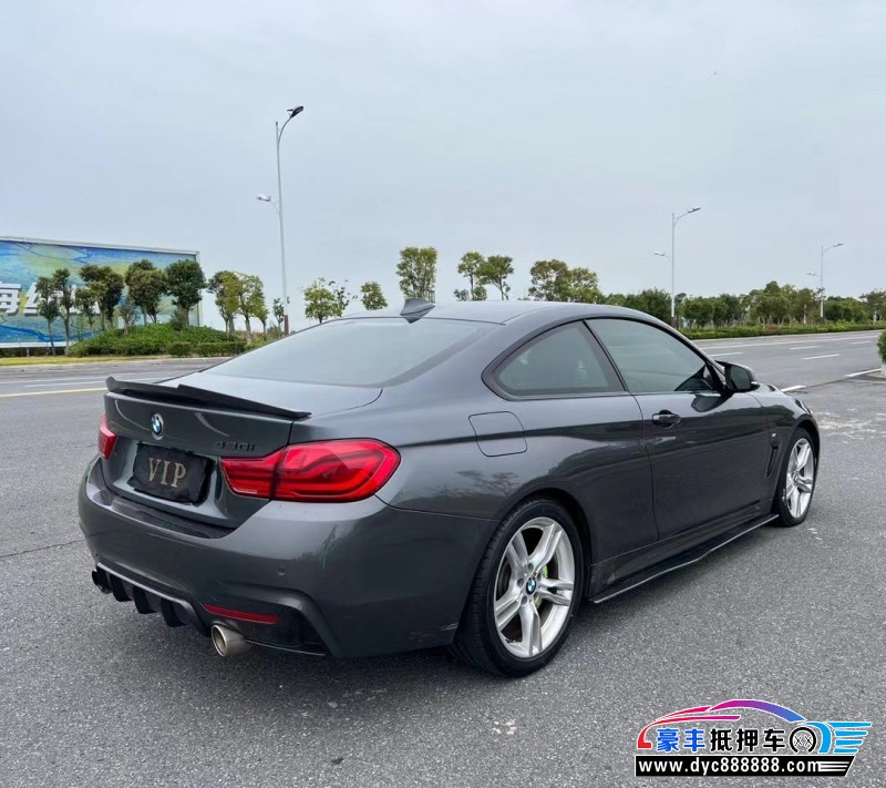 19年宝马4系轿车抵押车出售