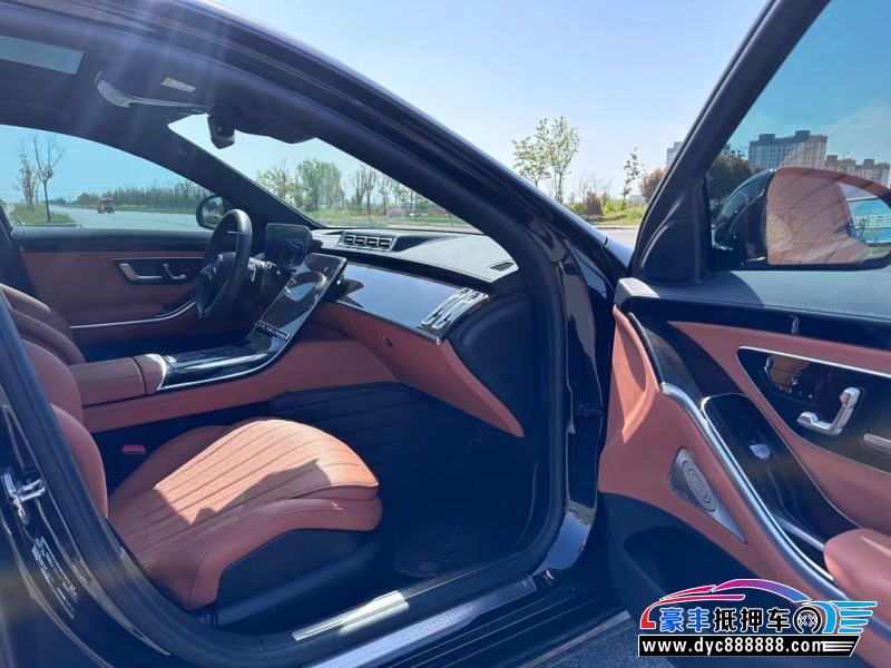 22年奔驰S轿车抵押车出售