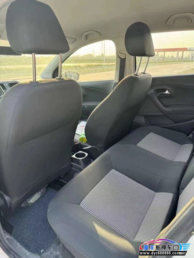 18年大众polo轿车抵押车出售