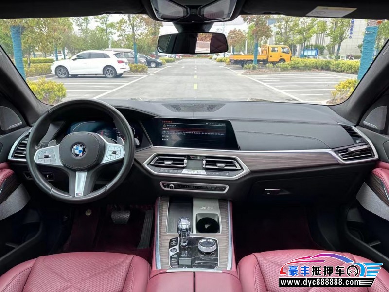 22年宝马X5轿车抵押车出售