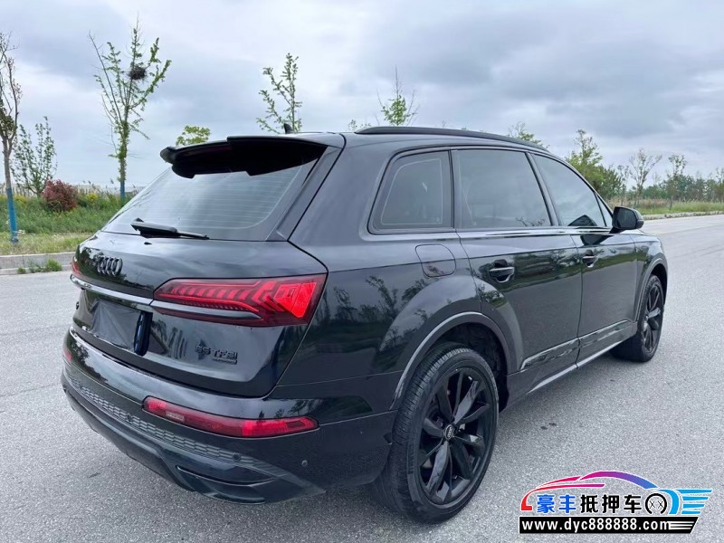 20年奥迪Q7轿车抵押车出售