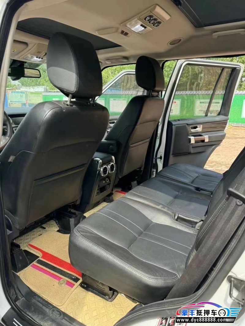 14年路虎发现4轿车抵押车出售